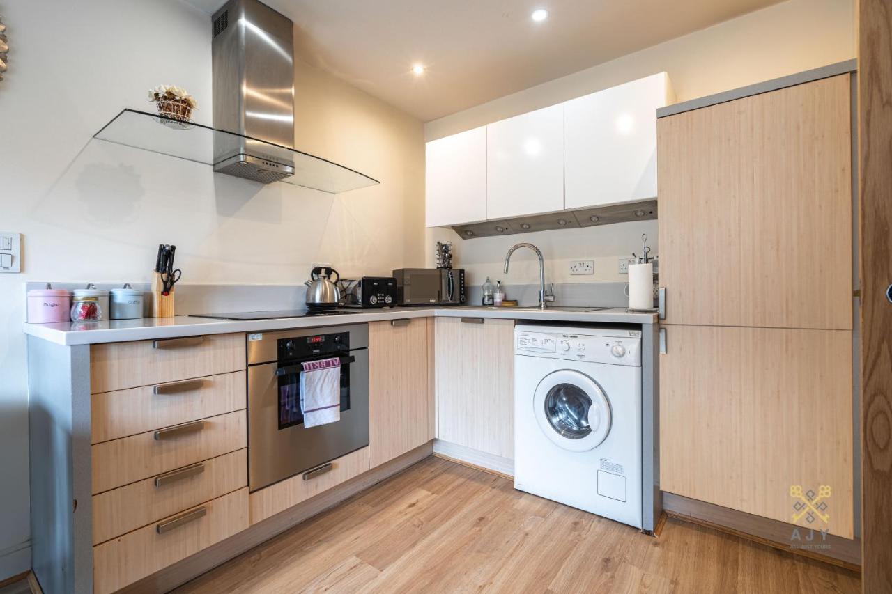Arcadian City Centre Apartment เบอร์มิงแฮม ภายนอก รูปภาพ