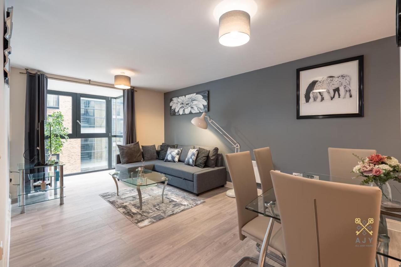 Arcadian City Centre Apartment เบอร์มิงแฮม ภายนอก รูปภาพ