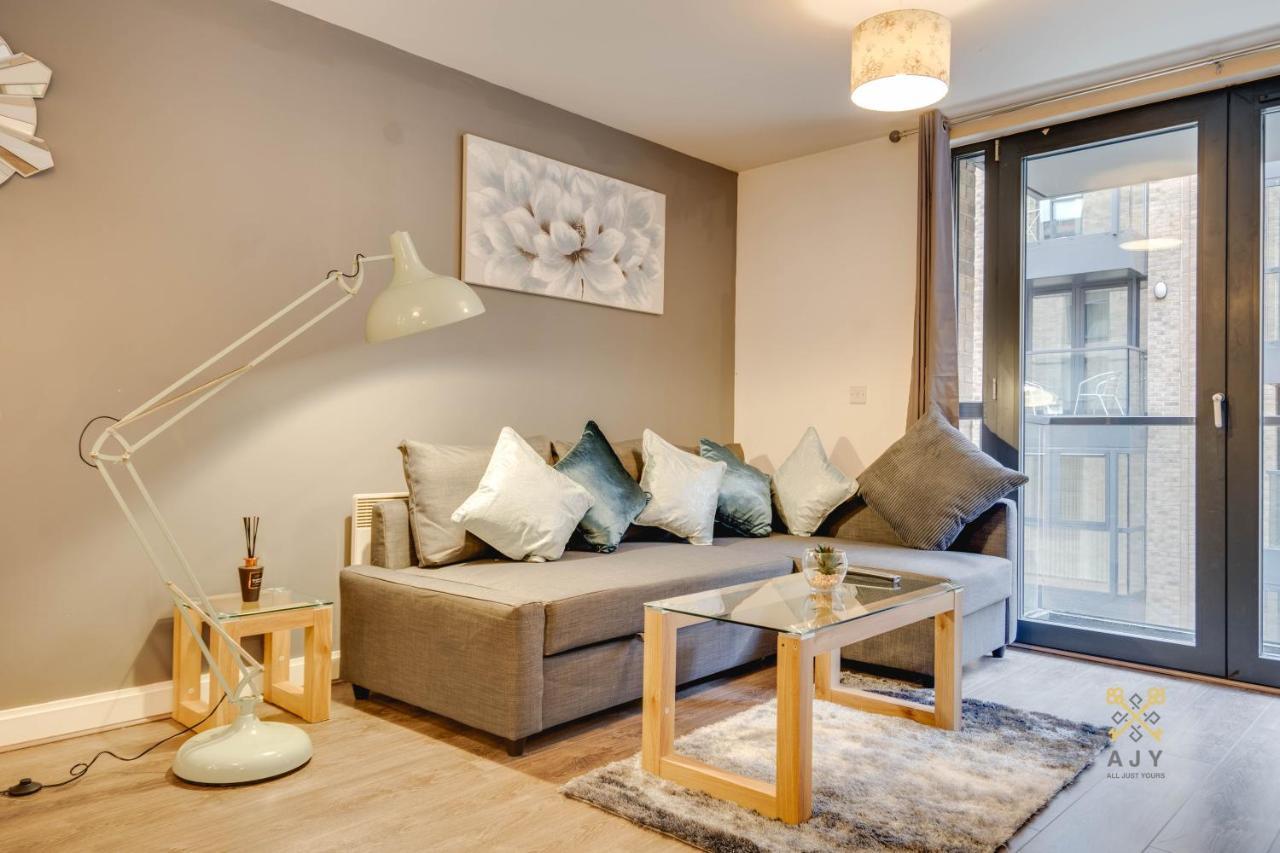 Arcadian City Centre Apartment เบอร์มิงแฮม ภายนอก รูปภาพ