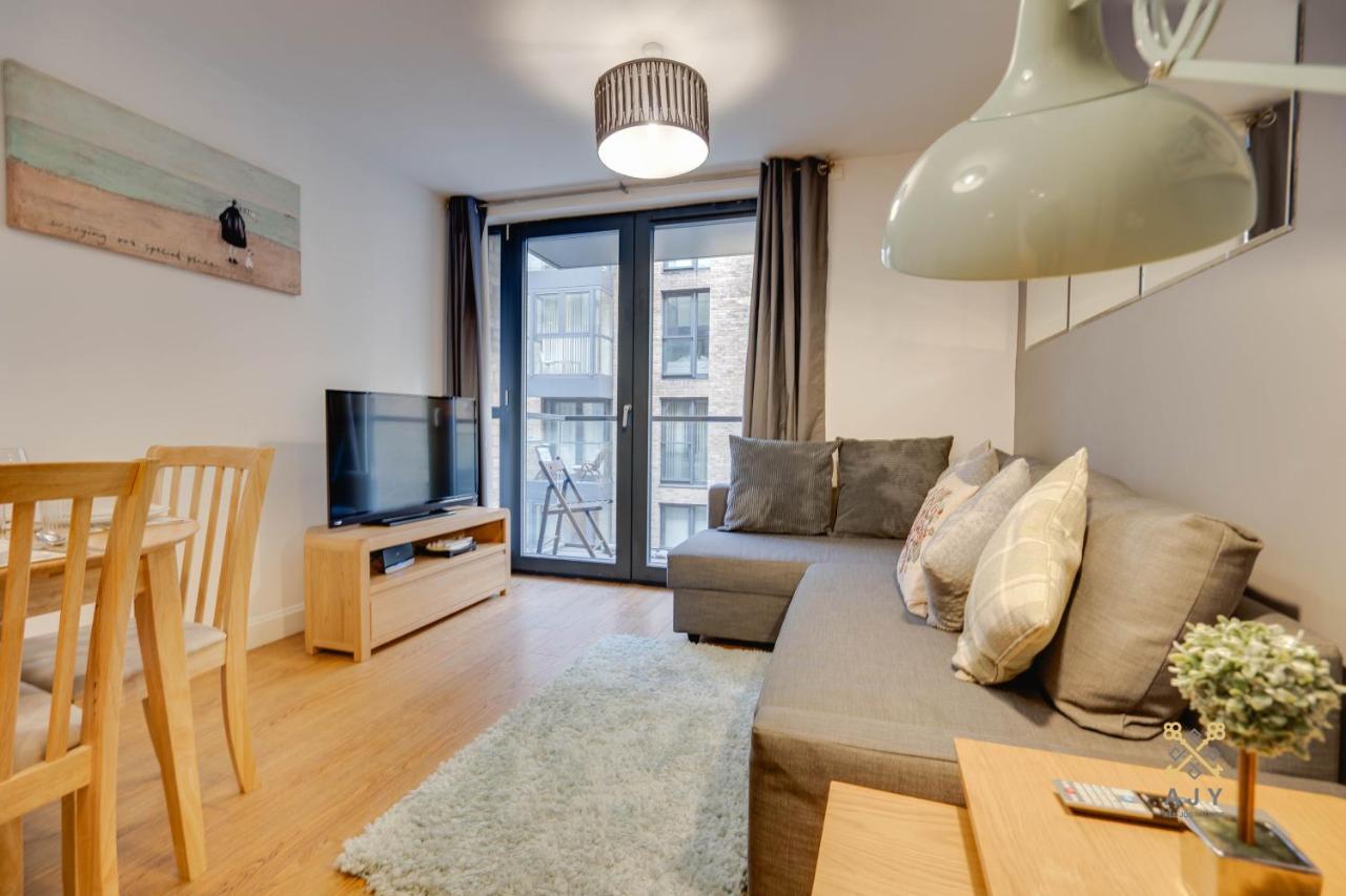 Arcadian City Centre Apartment เบอร์มิงแฮม ภายนอก รูปภาพ
