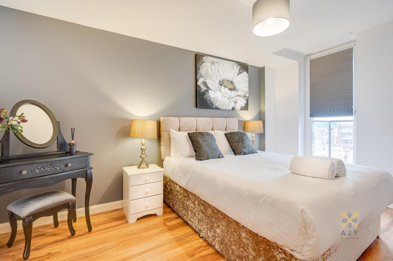 Arcadian City Centre Apartment เบอร์มิงแฮม ภายนอก รูปภาพ